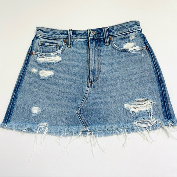 Abercrombie and Fitch Zoe Natural Rise Vintage Distressed Mini Jean Skirt - Picture 5 of 10